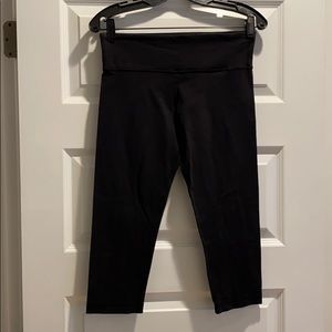 Lululemon Flow & Go Crop